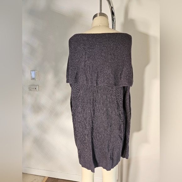 Off shoulder knit dress - Picture 3 of 4